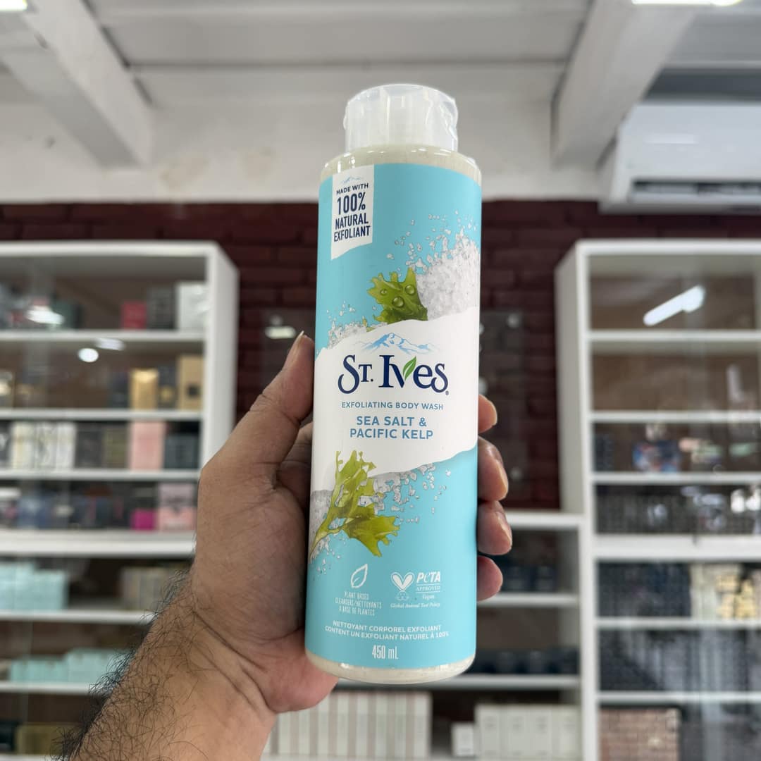 St. Ives Exfoliating Body Wash Sea Salt And Pacific Kelp – 450ml