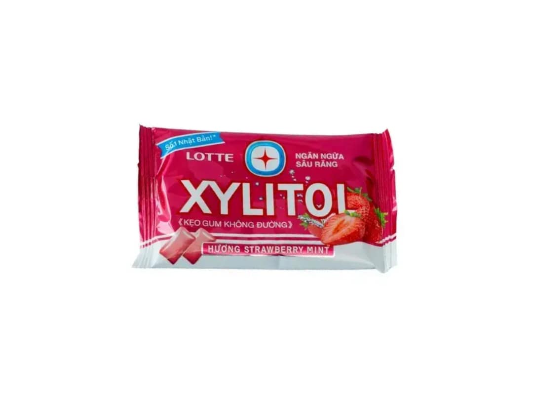 Lotte Xylitol Strawberry Mint-11.6g
