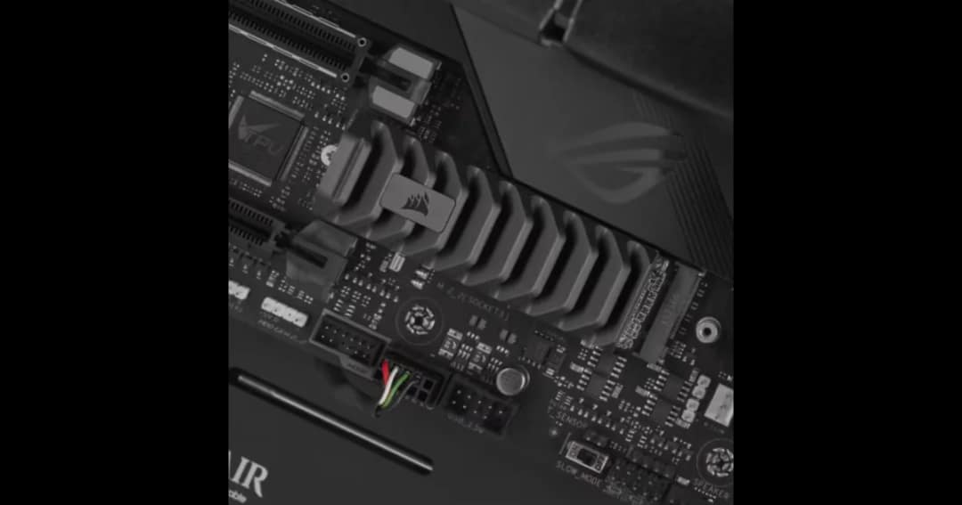 Corsair MP600 PRO XT 2TB M.2 NVMe PCIe Gen4 x4 SSD
